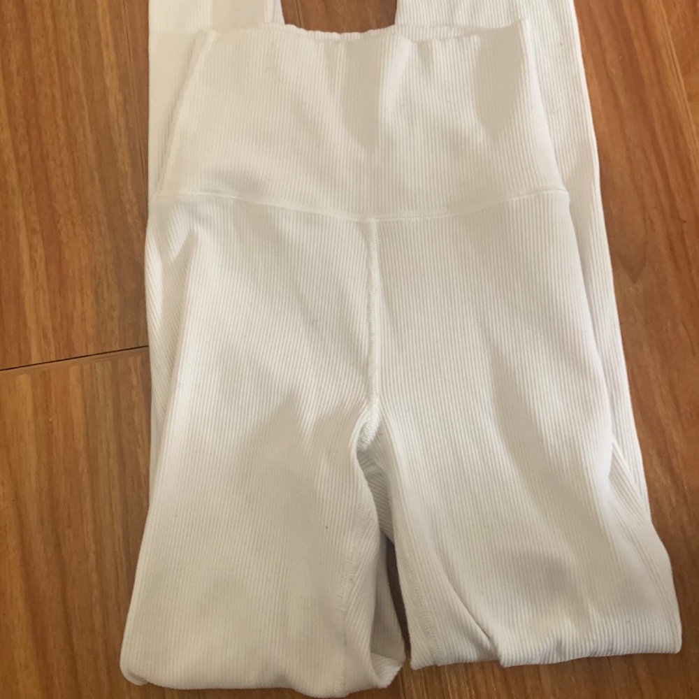 Aerie offline ribbed white leggings 7/8 length
